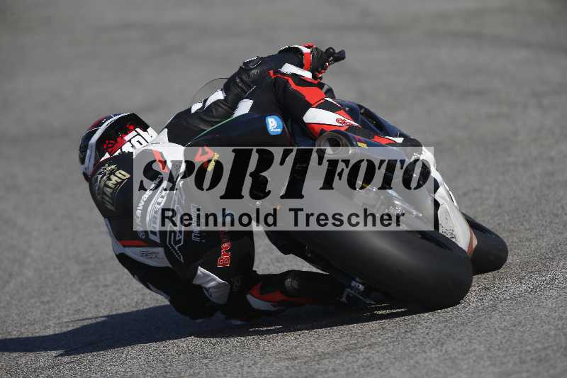 /Archiv-2024/02 29.01.-02.02.2024 Moto Center Thun Jerez/Gruppe gelb-yellow/backside